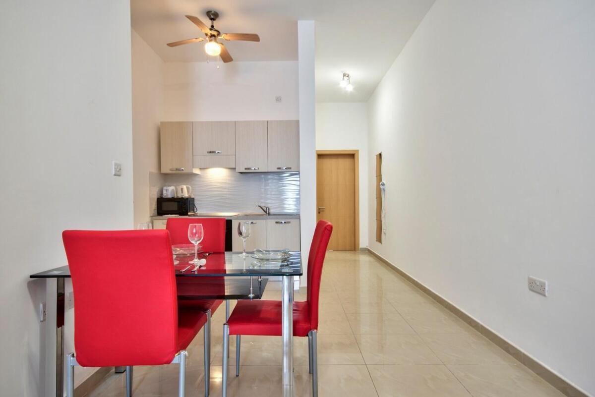 Urbanstays - Gzira 1 Bedroom Apartments By Shortletsmalta Екстериор снимка