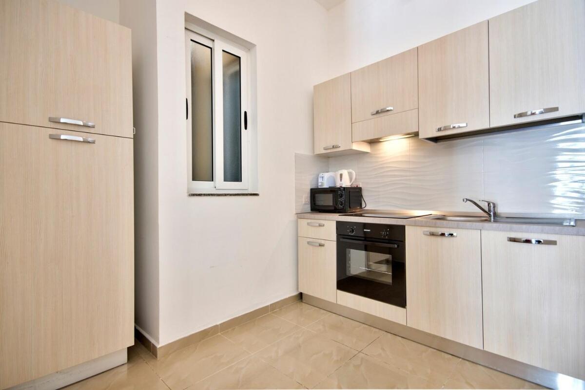 Urbanstays - Gzira 1 Bedroom Apartments By Shortletsmalta Екстериор снимка
